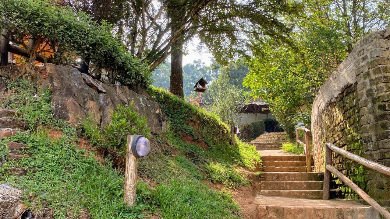 Banda Lodge Masaka Kültér fotó